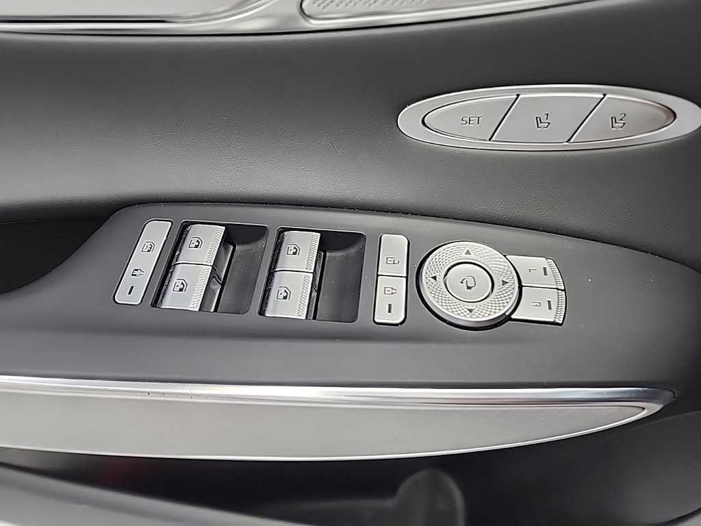 제네시스 GV70 일렉트리파이드 GV70 e-AWD 이미지 18