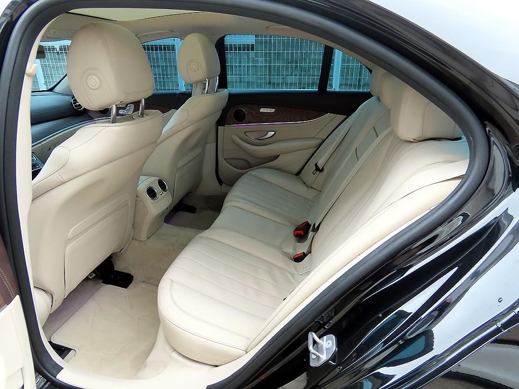 벤츠 E 클래스 E-클래스 W213 E300 익스클루시브 이미지 6