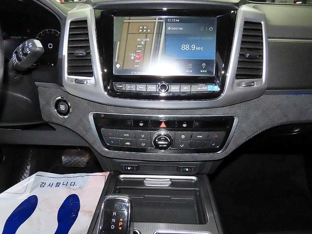 KG모빌리티(쌍용) 렉스턴 올 뉴 렉스턴 (Y450) 디젤 2.2 4WD 더 블랙 이미지 11