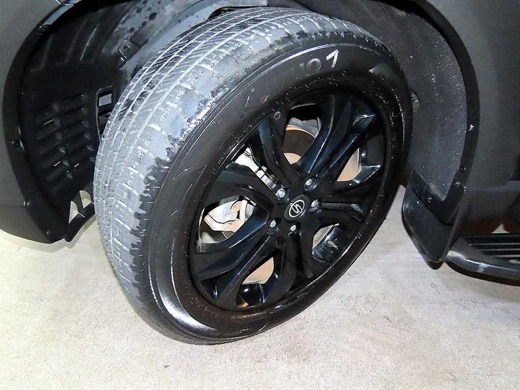 KG모빌리티(쌍용) 렉스턴 올 뉴 렉스턴 (Y450) 디젤 2.2 4WD 더 블랙 이미지 20