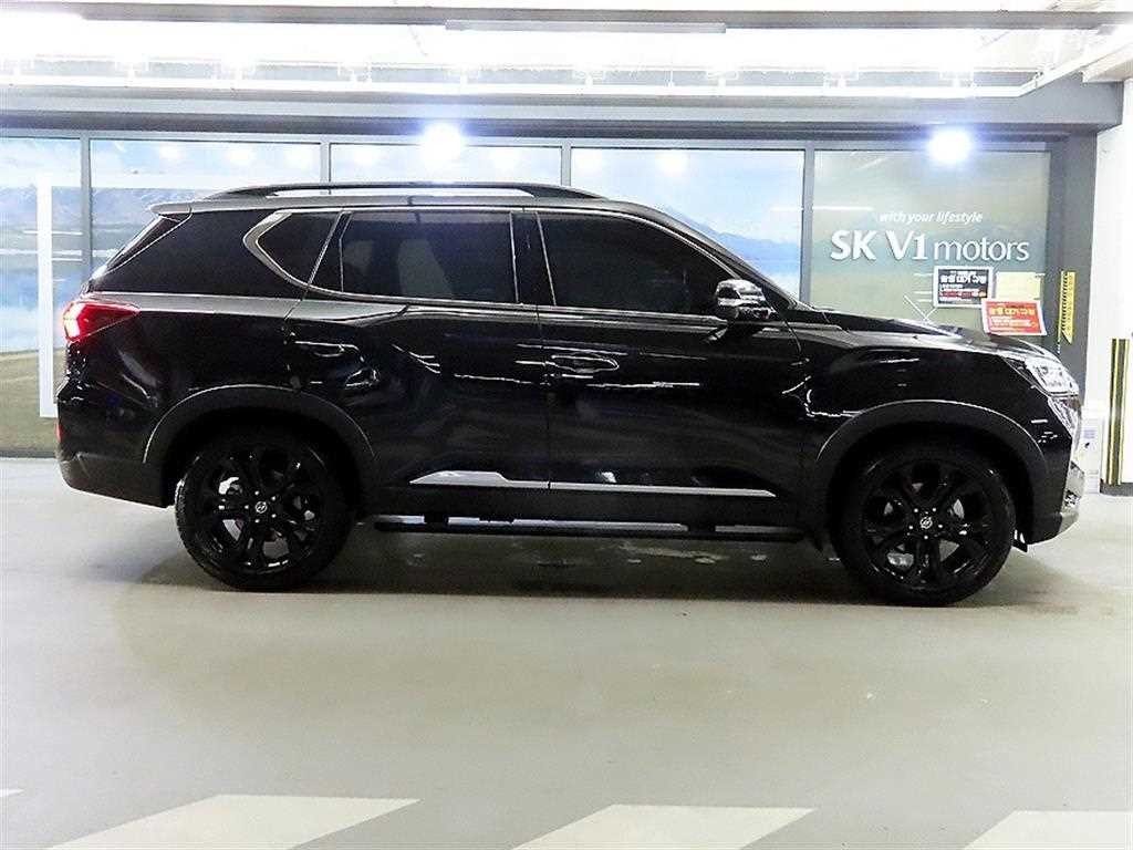 KG모빌리티(쌍용) 렉스턴 올 뉴 렉스턴 (Y450) 디젤 2.2 4WD 더 블랙 이미지 3