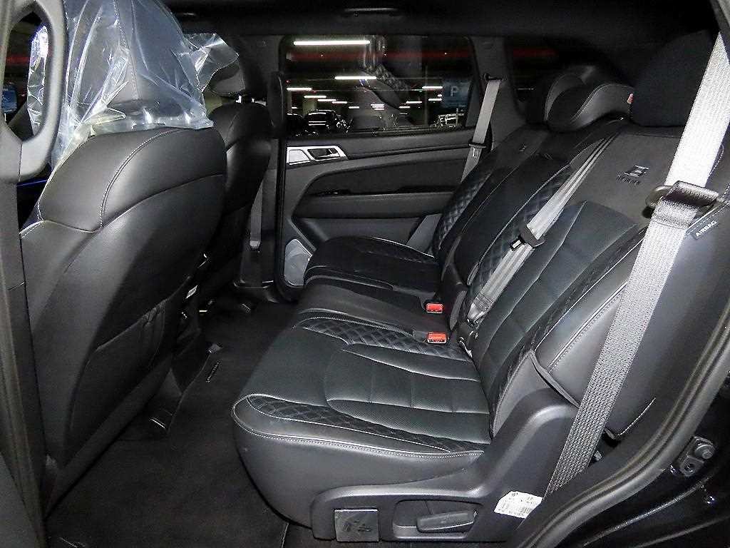 KG모빌리티(쌍용) 렉스턴 올 뉴 렉스턴 (Y450) 디젤 2.2 4WD 더 블랙 이미지 7
