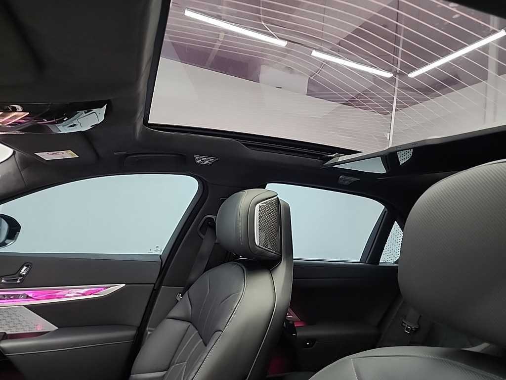 BMW i7 BMW i7 xDrive 60 M 스포츠 이그제큐티브 팩 이미지 15
