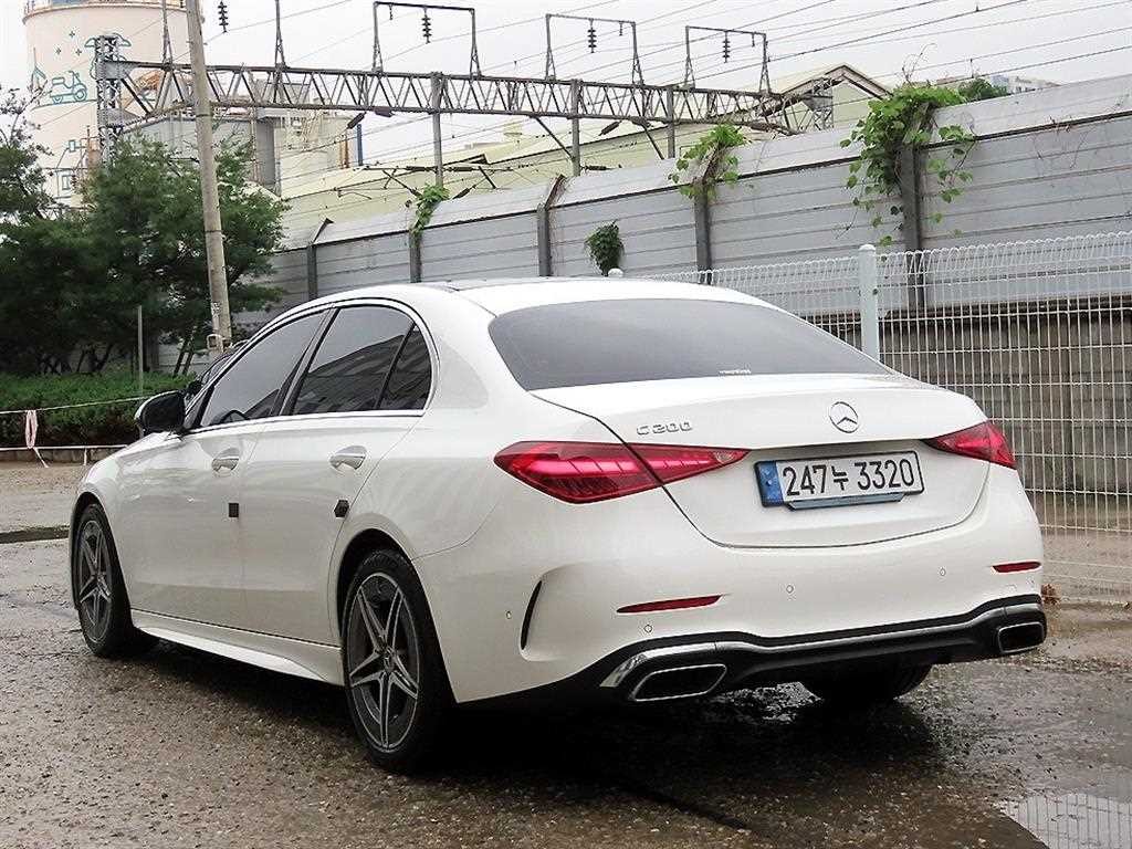벤츠 C 클래스 C클래스 W206 C200 AMG 라인 이미지 4