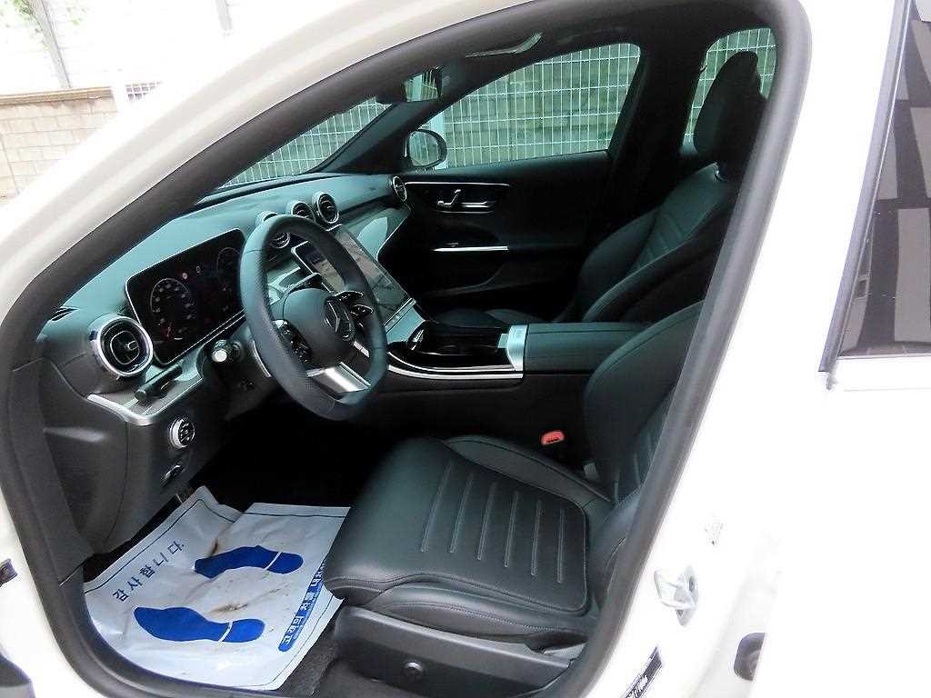벤츠 C 클래스 C클래스 W206 C200 AMG 라인 이미지 6