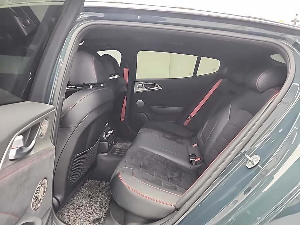 기아 스팅어 스팅어 마이스터 2WD 2.5 마스터즈 아크로 에디션 이미지 12