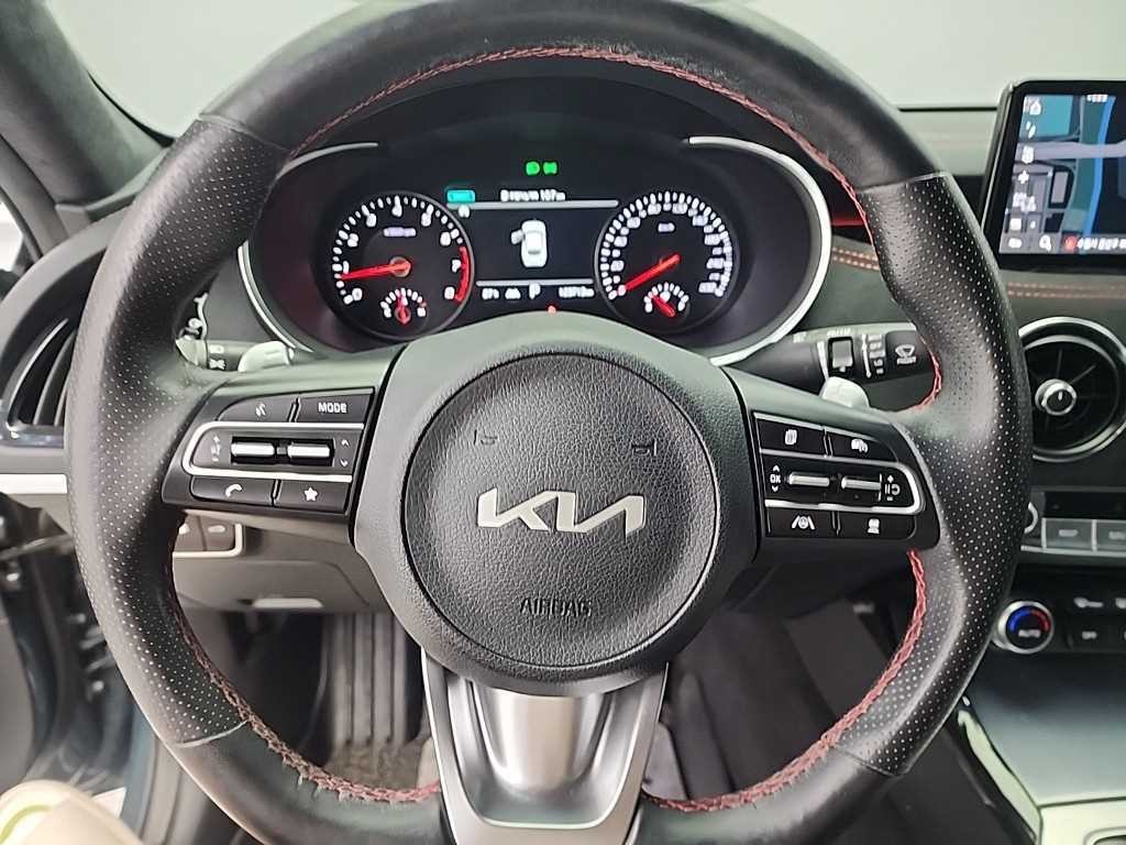 기아 스팅어 스팅어 마이스터 2WD 2.5 마스터즈 아크로 에디션 이미지 9