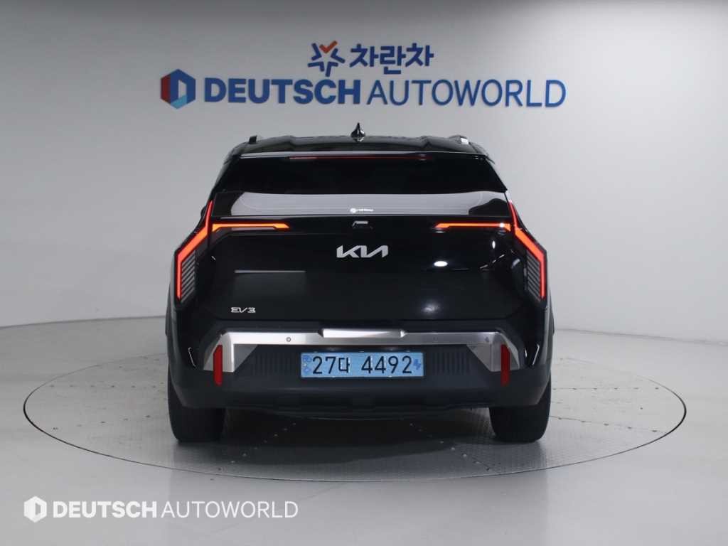 기아 EV3 롱레인지 2WD 어스 이미지 4
