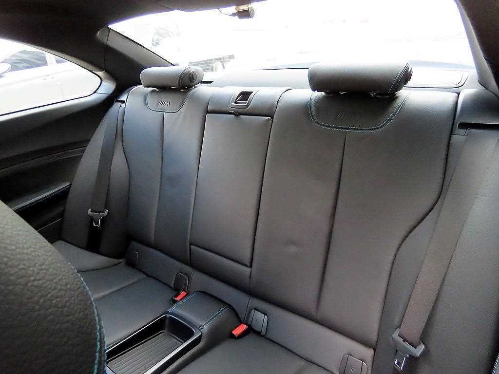 BMW 2시리즈 M2 (F87) 쿠페 이미지 6