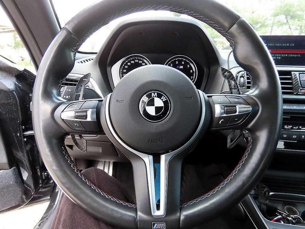 BMW 2시리즈 M2 (F87) 쿠페 이미지 8