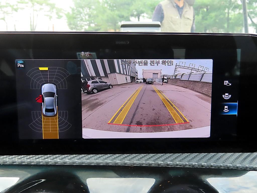 벤츠 A 클래스 A클래스 W177 A250 4MATIC 세단 이미지 14