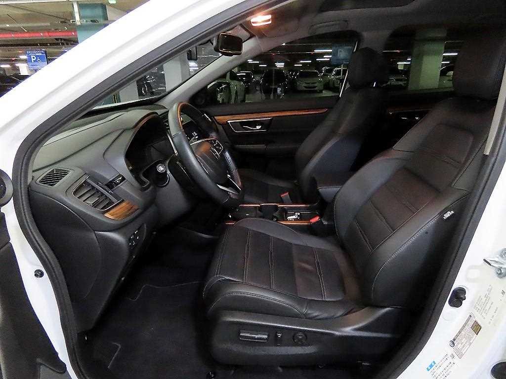 혼다 CR-V CR-V 5세대 2.0 하이브리드 투어링 4WD 이미지 6