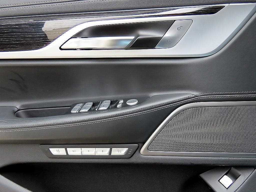 BMW 7시리즈 7시리즈 (G11) 730Ld xDrive M 스포츠 이미지 12