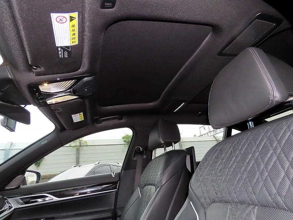 BMW 7시리즈 7시리즈 (G11) 730Ld xDrive M 스포츠 이미지 15