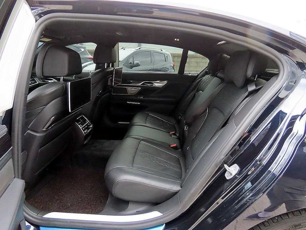 BMW 7시리즈 7시리즈 (G11) 730Ld xDrive M 스포츠 이미지 6