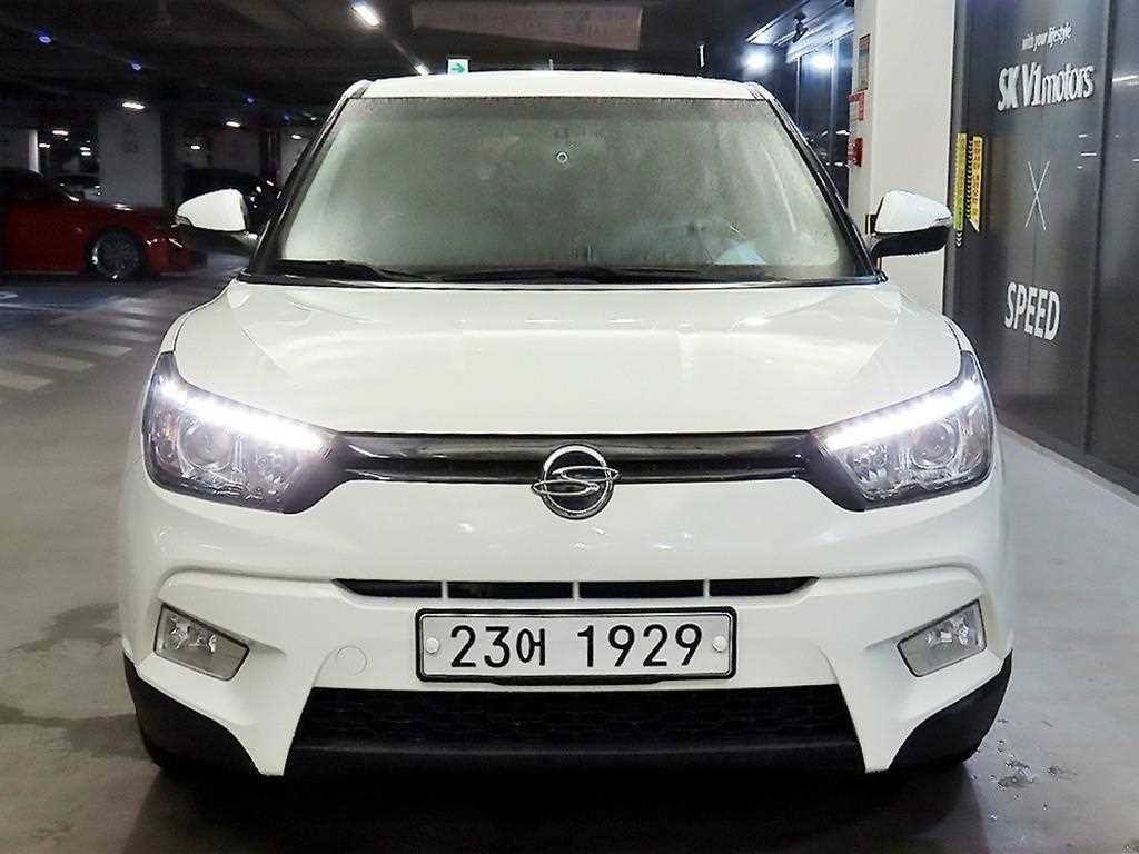 KG모빌리티(쌍용) 티볼리 가솔린 2WD 1.6 VX 이미지 2