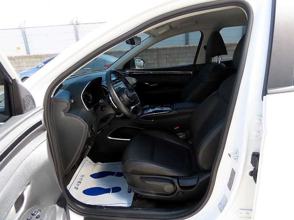 현대 투싼 투싼 (NX4) 디젤 2.0 2WD 모던 이미지 5