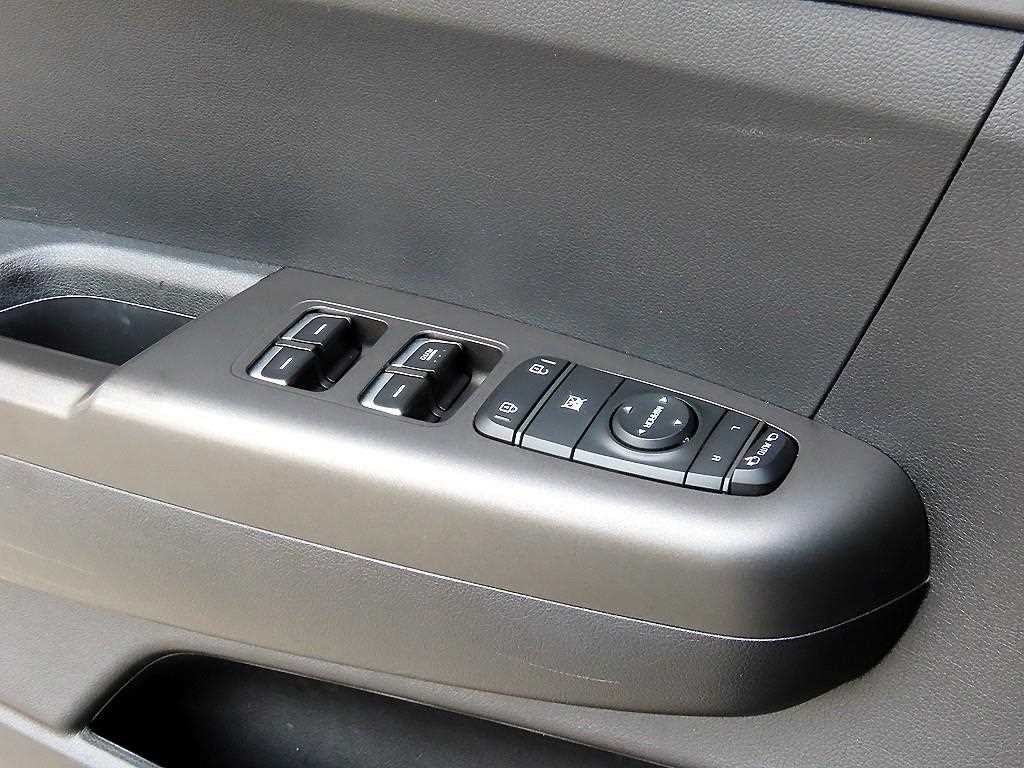 기아 스포티지 스포티지 더 볼드 1.6 디젤 2WD 프레스티지 이미지 11