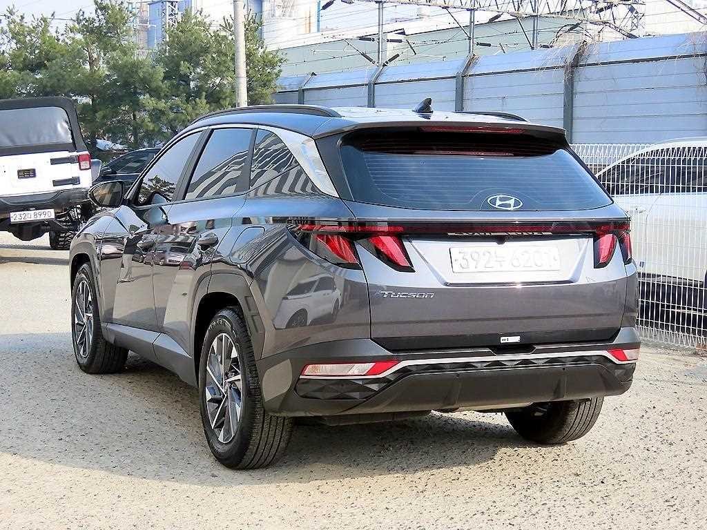 현대 투싼 투싼 (NX4) 디젤 2.0 2WD 프리미엄 이미지 3