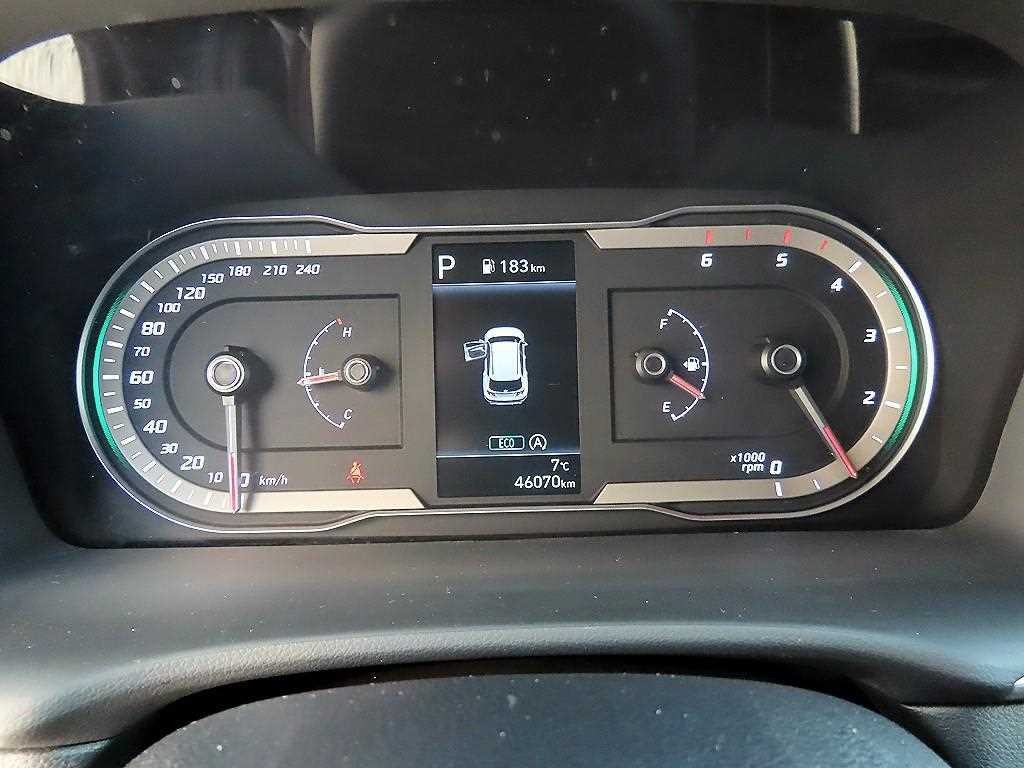 현대 투싼 투싼 (NX4) 디젤 2.0 2WD 프리미엄 이미지 9