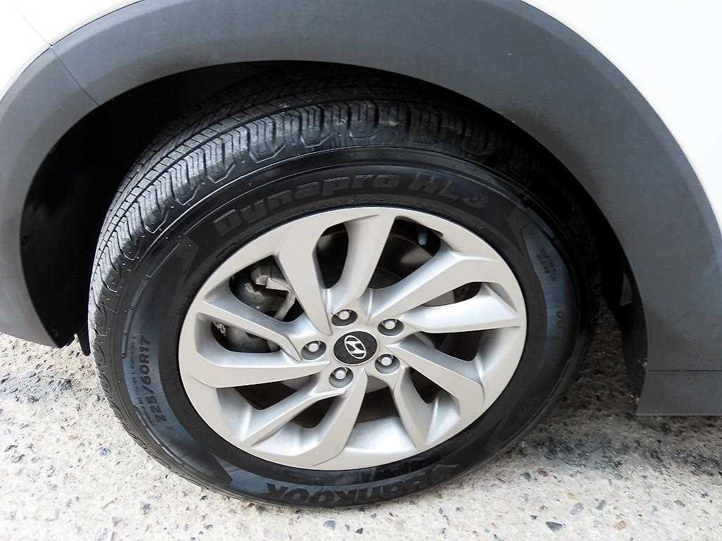 현대 투싼 올뉴투싼 디젤 1.7 2WD 모던 이미지 20