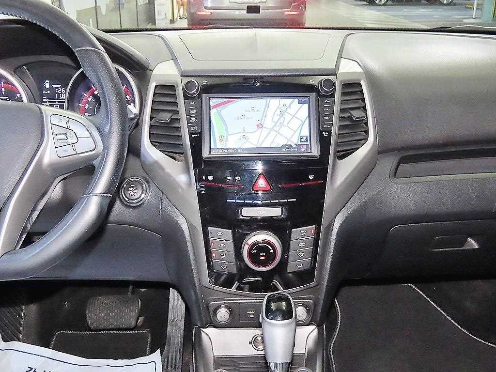 KG모빌리티(쌍용) 티볼리 디젤 2WD 1.6 VX 이미지 11