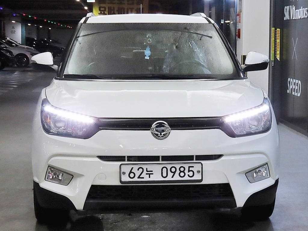 KG모빌리티(쌍용) 티볼리 디젤 2WD 1.6 VX 이미지 2