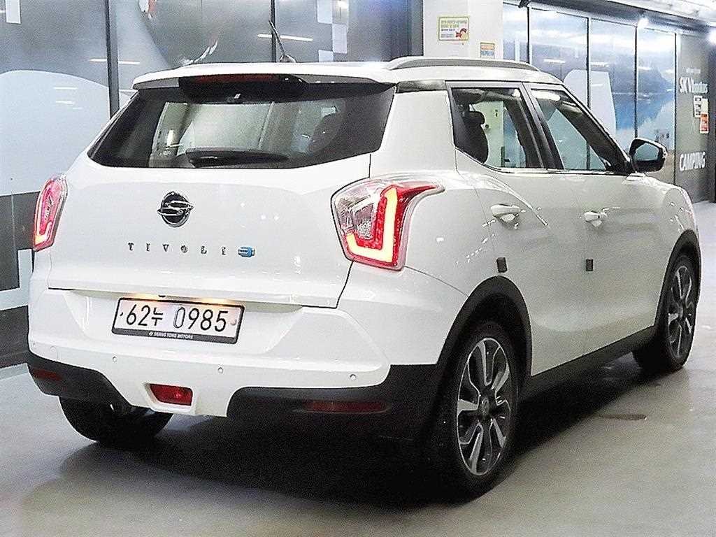 KG모빌리티(쌍용) 티볼리 디젤 2WD 1.6 VX 이미지 4