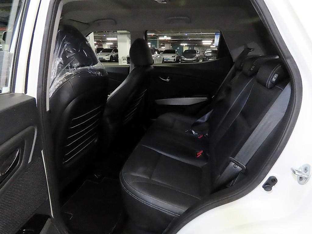 KG모빌리티(쌍용) 티볼리 디젤 2WD 1.6 VX 이미지 7