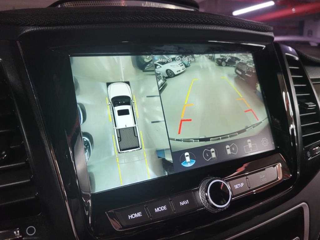 KG모빌리티(쌍용) 렉스턴 렉스턴 스포츠 칸 디젤 2.2 4WD 5링크 다이나믹 에디션 이미지 9