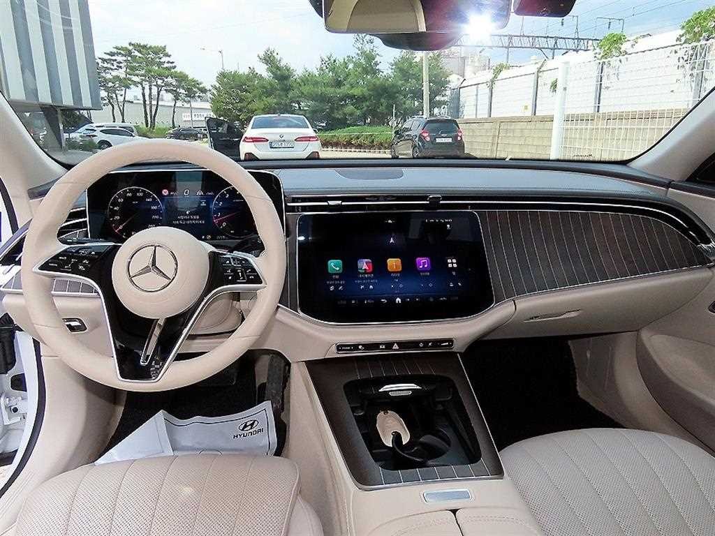 벤츠 E 클래스 E-클래스 W214 E300 4MATIC 익스클루시브 이미지 7