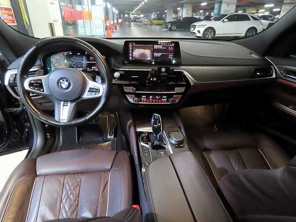 BMW 그란투리스모 6시리즈 GT (G32) 620d M 스포츠 이미지 10