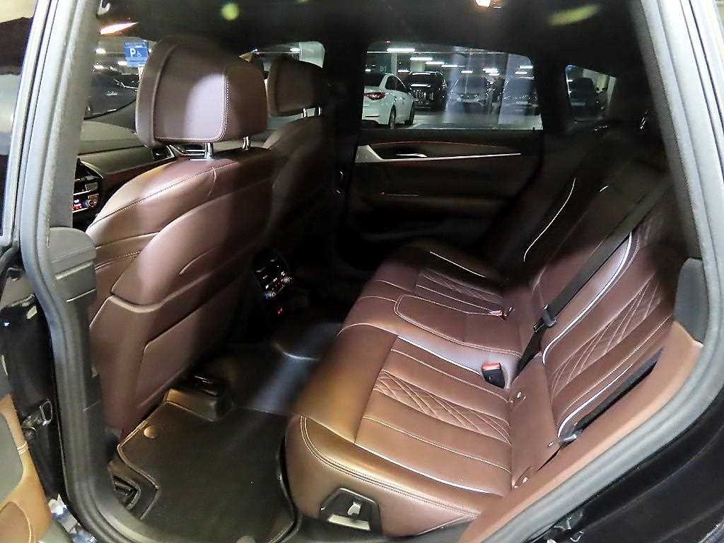BMW 그란투리스모 6시리즈 GT (G32) 620d M 스포츠 이미지 7
