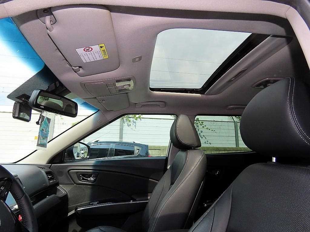 KG모빌리티(쌍용) 티볼리 가솔린 2WD 1.6 LX 이미지 17