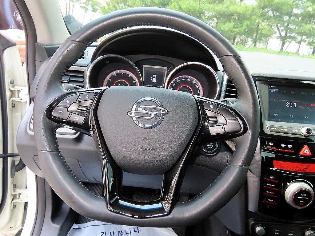 KG모빌리티(쌍용) 티볼리 가솔린 2WD 1.6 LX 이미지 8
