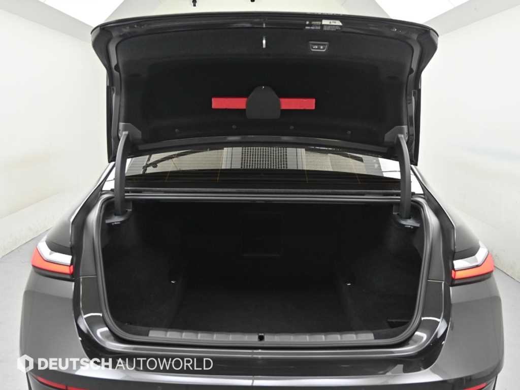 BMW 7시리즈 7시리즈 (G70) 740i sDrive M 스포츠 이미지 19