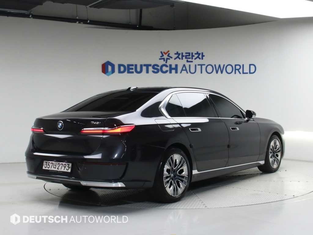 BMW 7시리즈 7시리즈 (G70) 740i sDrive M 스포츠 이미지 2