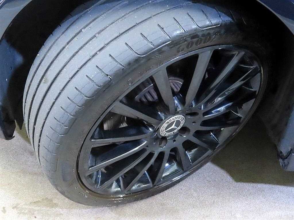 벤츠 C 클래스 C클래스 W205 C220 d 4MATIC 쿠페 이미지 18