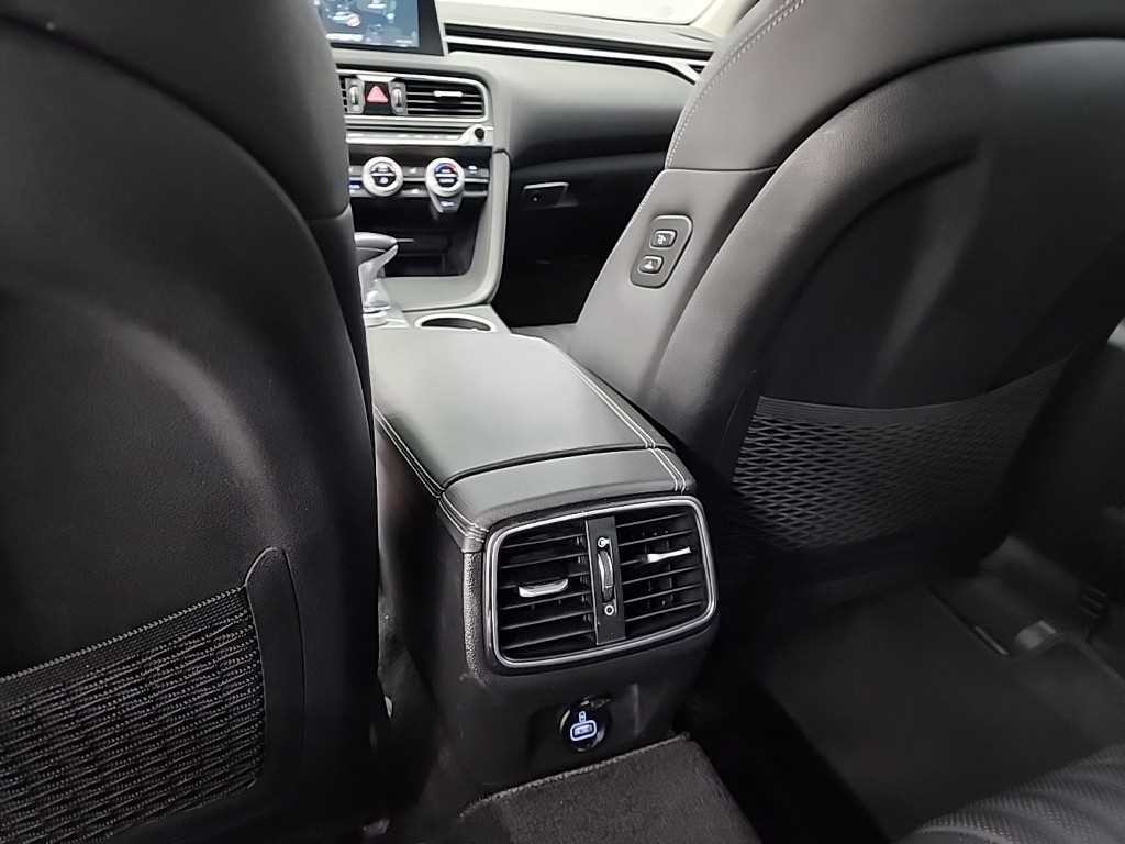 제네시스 G70 2.0T AWD 엘리트 이미지 13