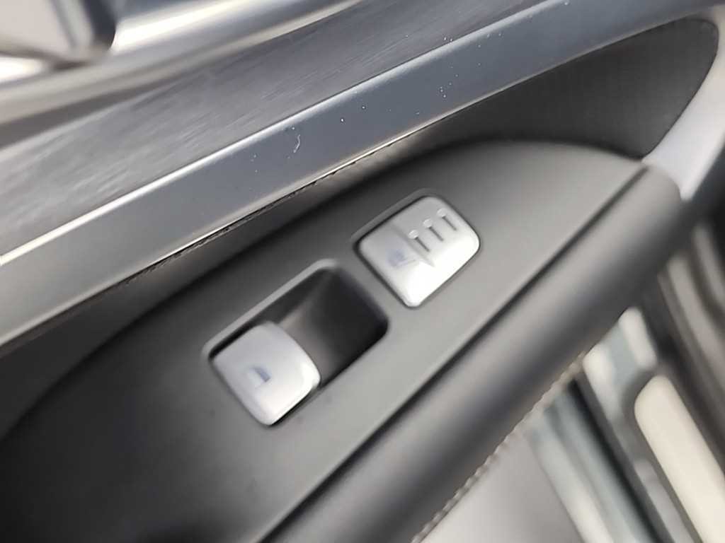 제네시스 G70 2.0T AWD 엘리트 이미지 14