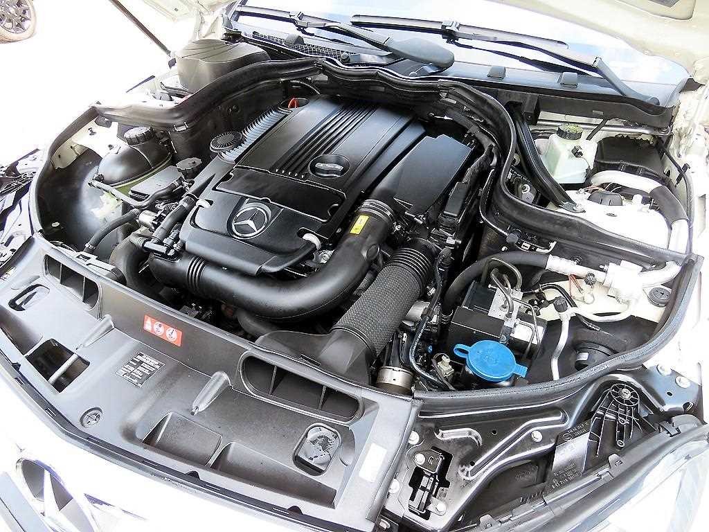 벤츠 C 클래스 C클래스 W204 C200 CGI 아방가르드 이미지 19