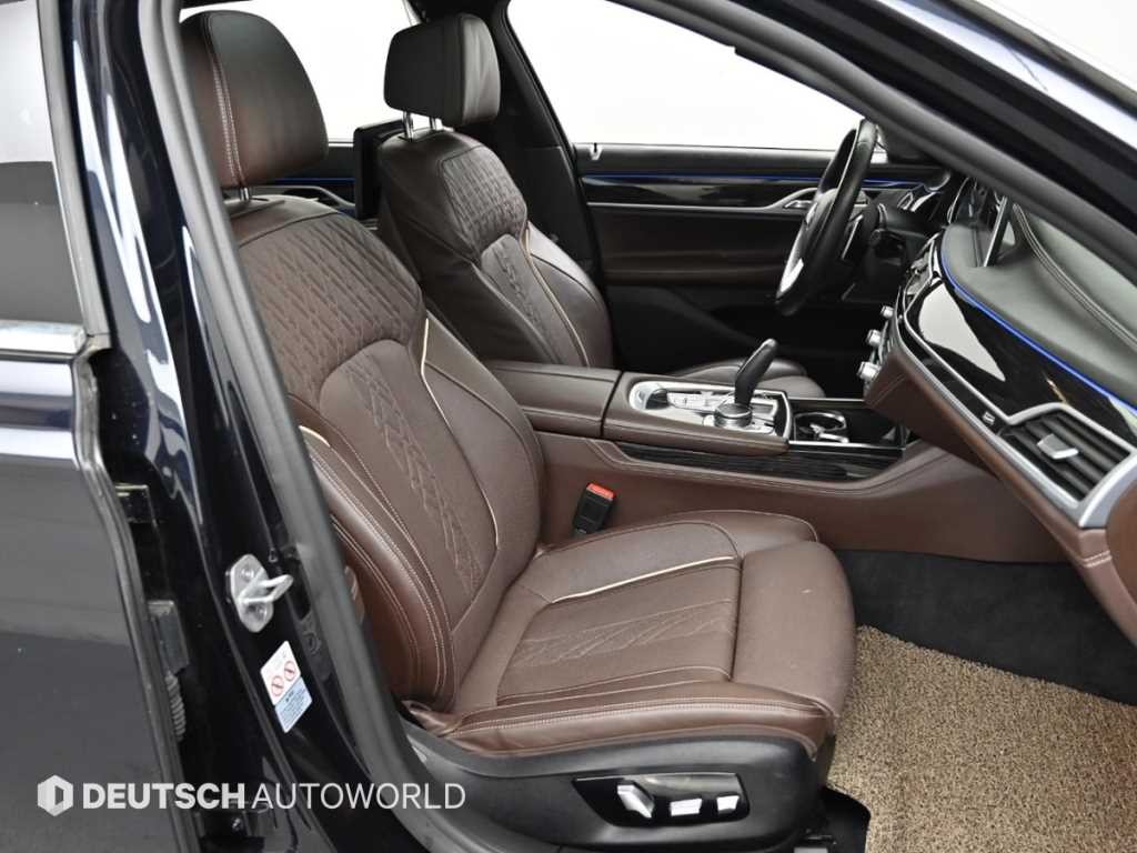 BMW 7시리즈 7시리즈 (G11) 730Ld xDrive M 스포츠 이미지 10