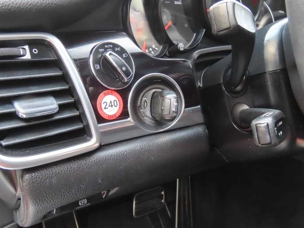 포르쉐 파나메라 3.6 AWD 이미지 13