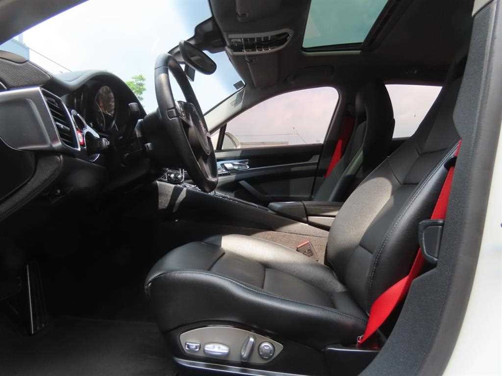 포르쉐 파나메라 3.6 AWD 이미지 15