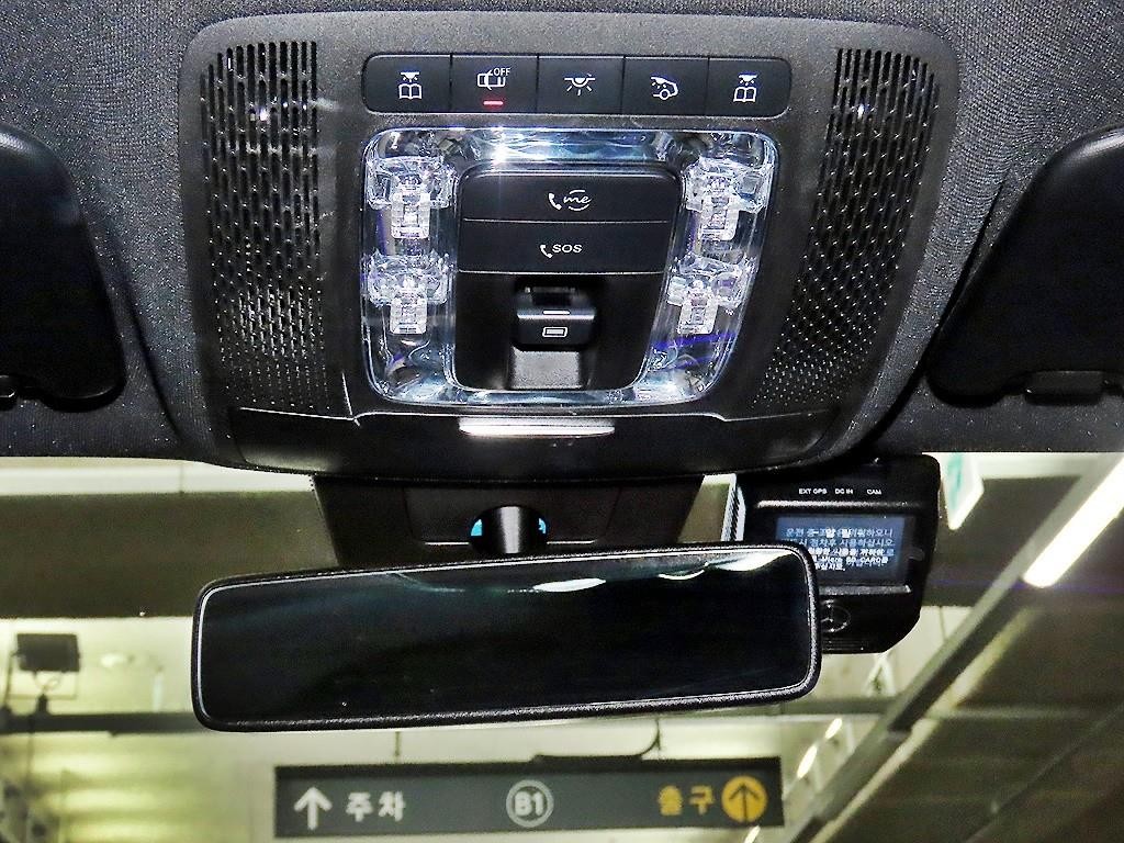 벤츠 A 클래스 A클래스 W177 A220 세단 이미지 17