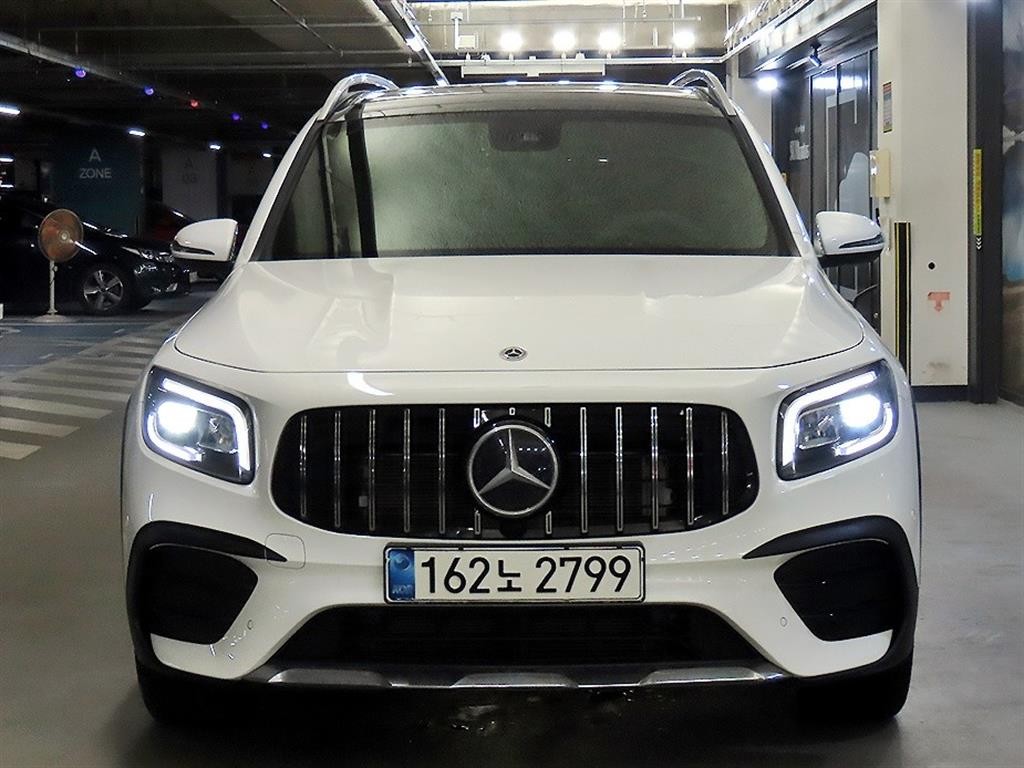 벤츠 GLB 클래스 GLB클래스 X247 GLB 250 4MATIC 이미지 2