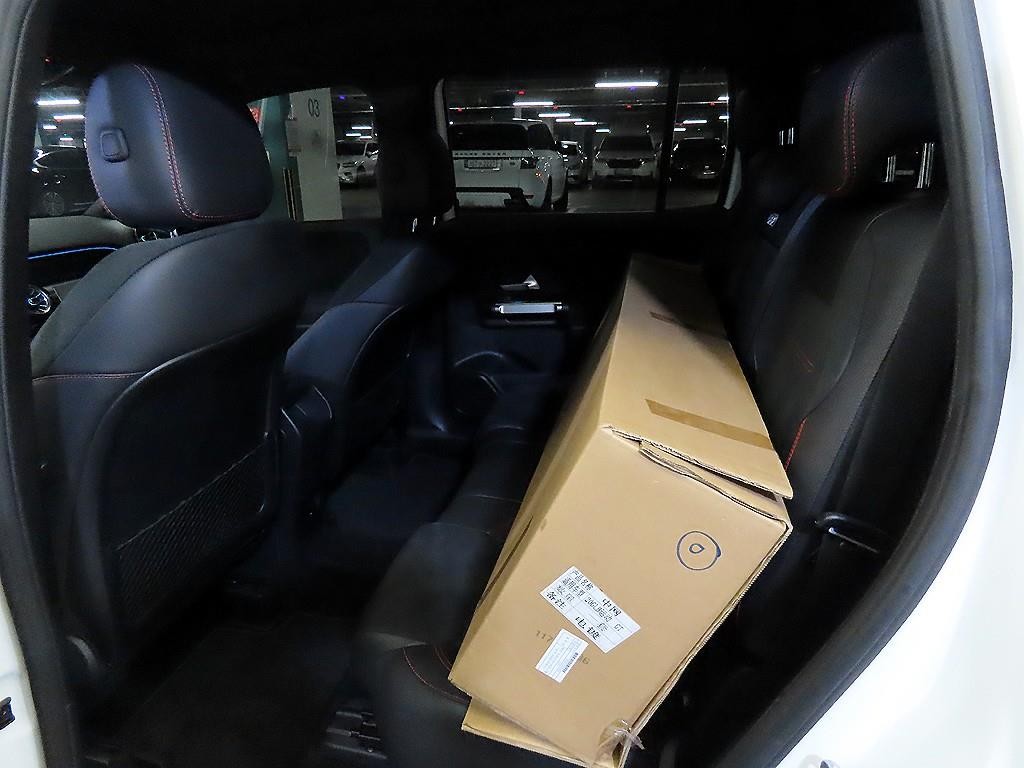 벤츠 GLB 클래스 GLB클래스 X247 GLB 250 4MATIC 이미지 7
