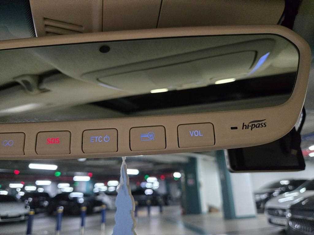 제네시스 G70 2.0T 슈프림 이미지 15