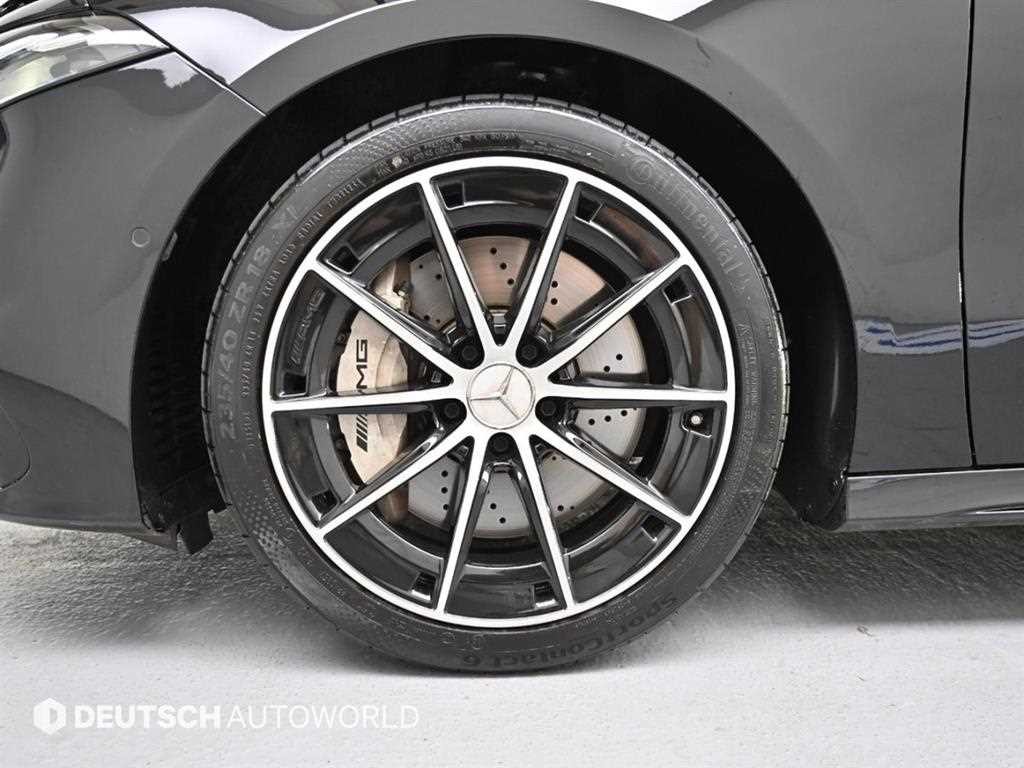 벤츠 A 클래스 A클래스 W177 AMG A35 4MATIC 세단 이미지 5
