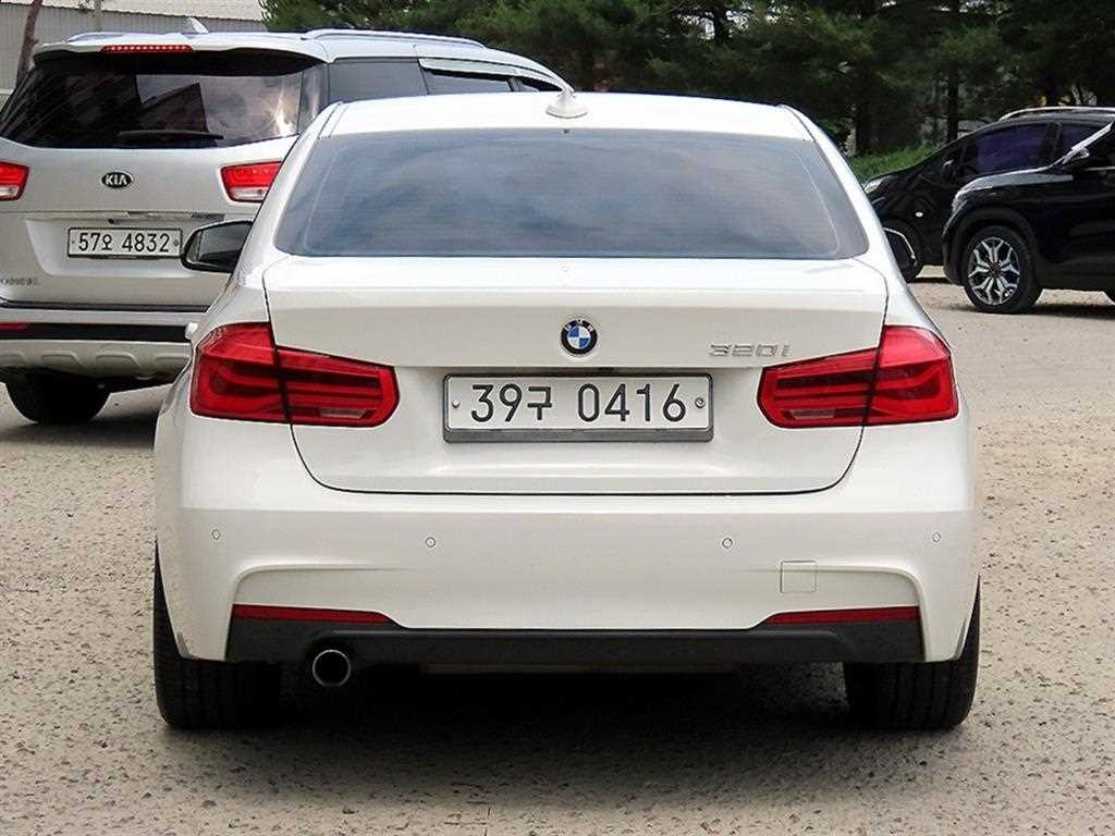 BMW 3시리즈 3시리즈 (F30) 320i 럭셔리 이미지 4